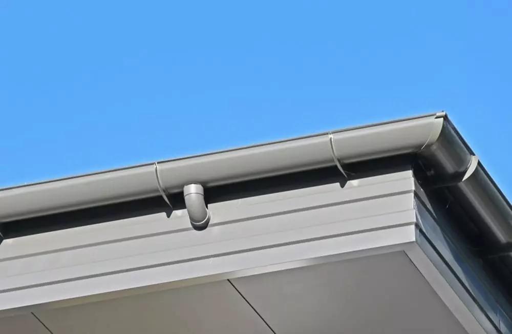 white half-round gutter