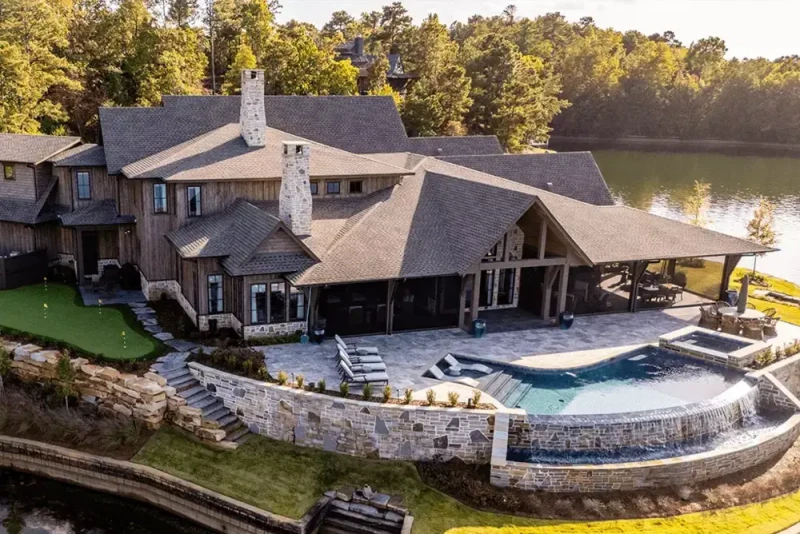 Alabama house on Lake Martin