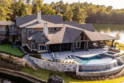 Alabama house on Lake Martin